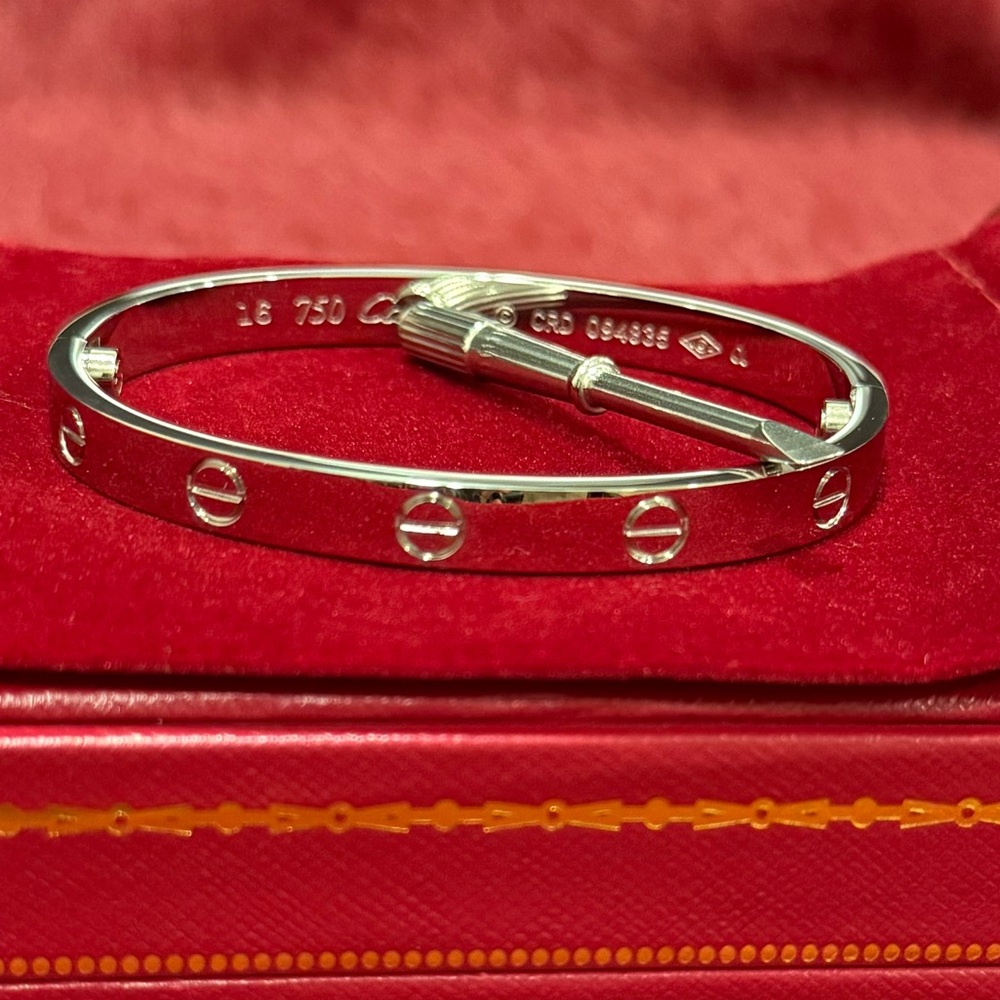 🌟New Gold Plated Stainless Steel Love Screw Driver Bracelet Bangle - Picture 3 of 8